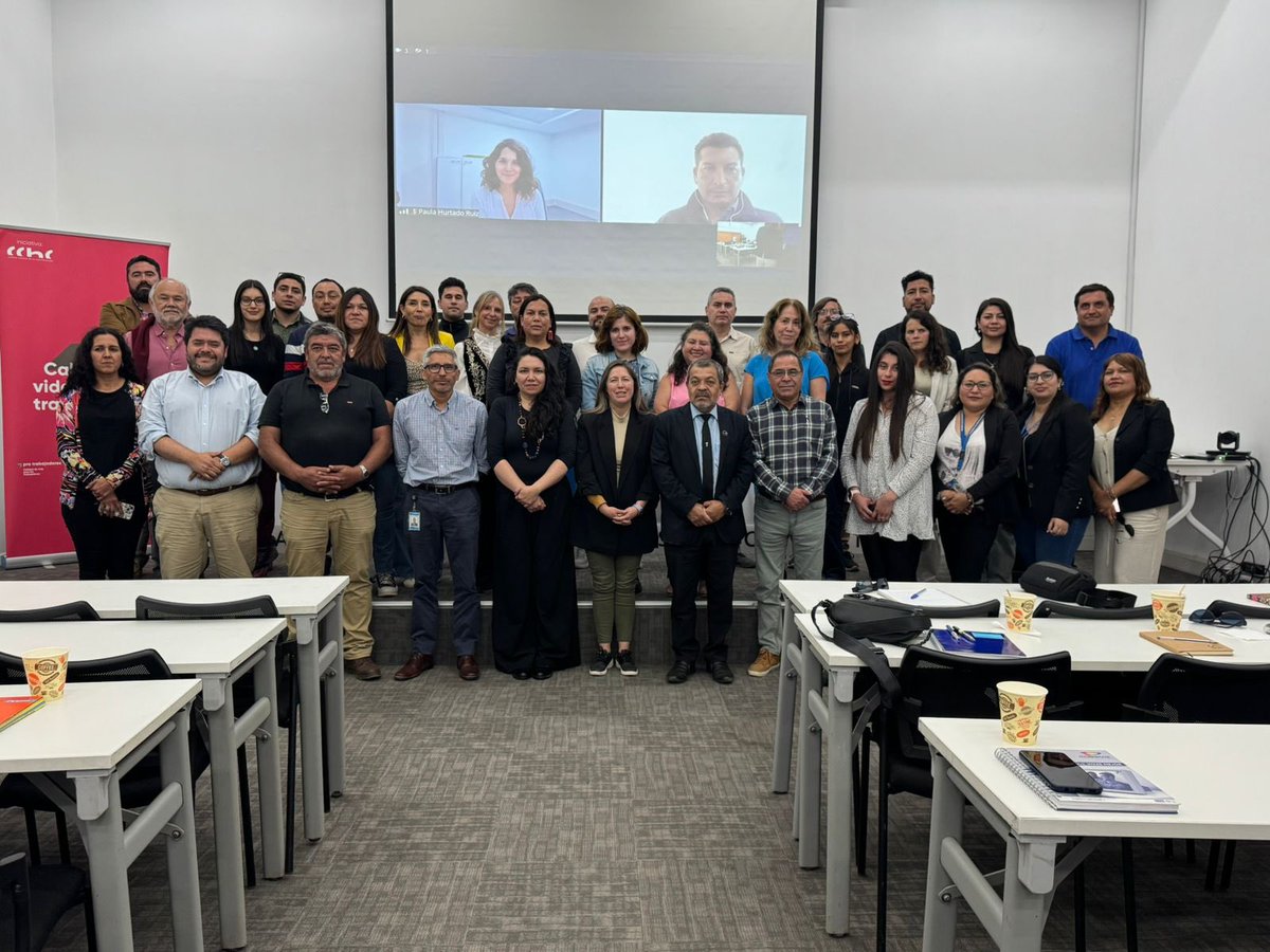 MTTAtacama's tweet photo. 📍#AgendaMTT SeremiTT Carla Orrego, junto a equipo técnico, fueron parte de la capacitación de Aplicación y Usos del IMIV, dirigida para las y los profesionales de la Dirección de Obras Municipales y las Direcciones de Tránsito de las diferentes municipalidades de la región. https://t.co/TBWz0W7rGt