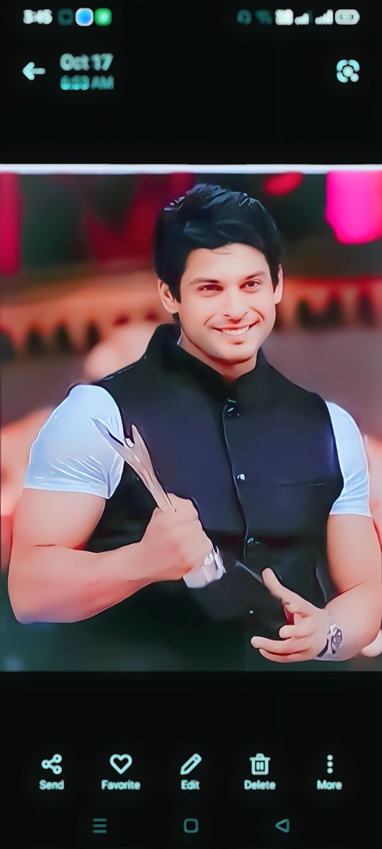 ByNitesh's tweet image. HBDSidharthShukla
He is an all rounder great actor, great host,great personality. everything about him is great!! 
We love #sidharth_shukla Always
