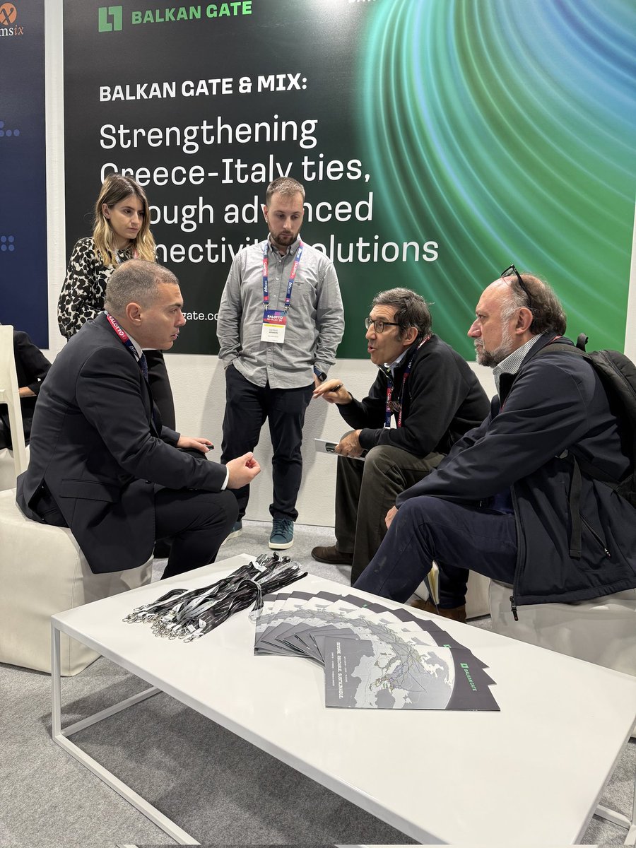 Proud to be a Gold Sponsor at #Salotto2024! We showcased the MIX expansion at Balkan Gate Thessaloniki, boosting Greece-Italy connectivity &amp; regional opportunities.

Thanks to the organizers, partners, &amp; attendees for an inspiring event!

#Lancom #BalkanGate #Innovation