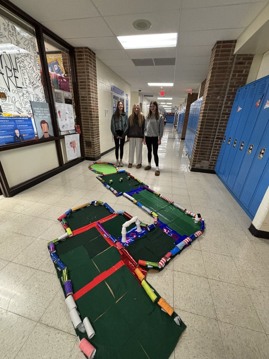 Mrs. Hawk PLTW KJH tweet media