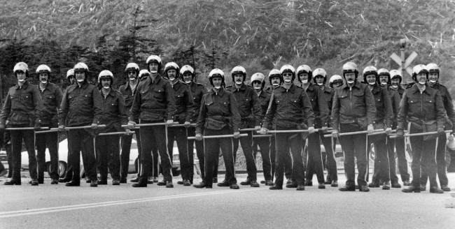 NEW PODCAST EPISODE: On June 3, 1976 simmering discontent at the Alcan smelter in Kitimat turned into an 18-day  wildcat strike. Featuring vintage recordings and an original song  written by Bill Hood, performed by The Gram Partisans.  
buzzsprout.com/1312528/episod…