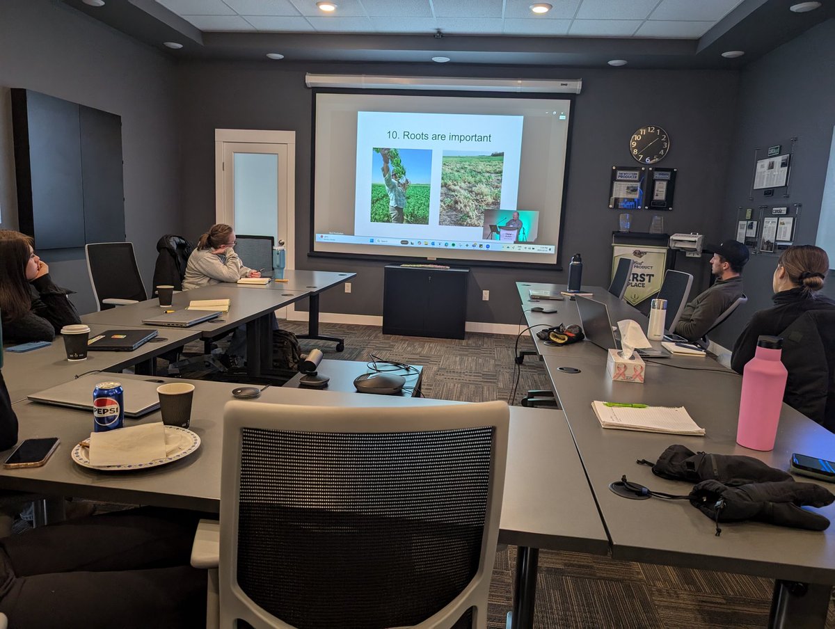 Kerrie de Gooijer tweet media