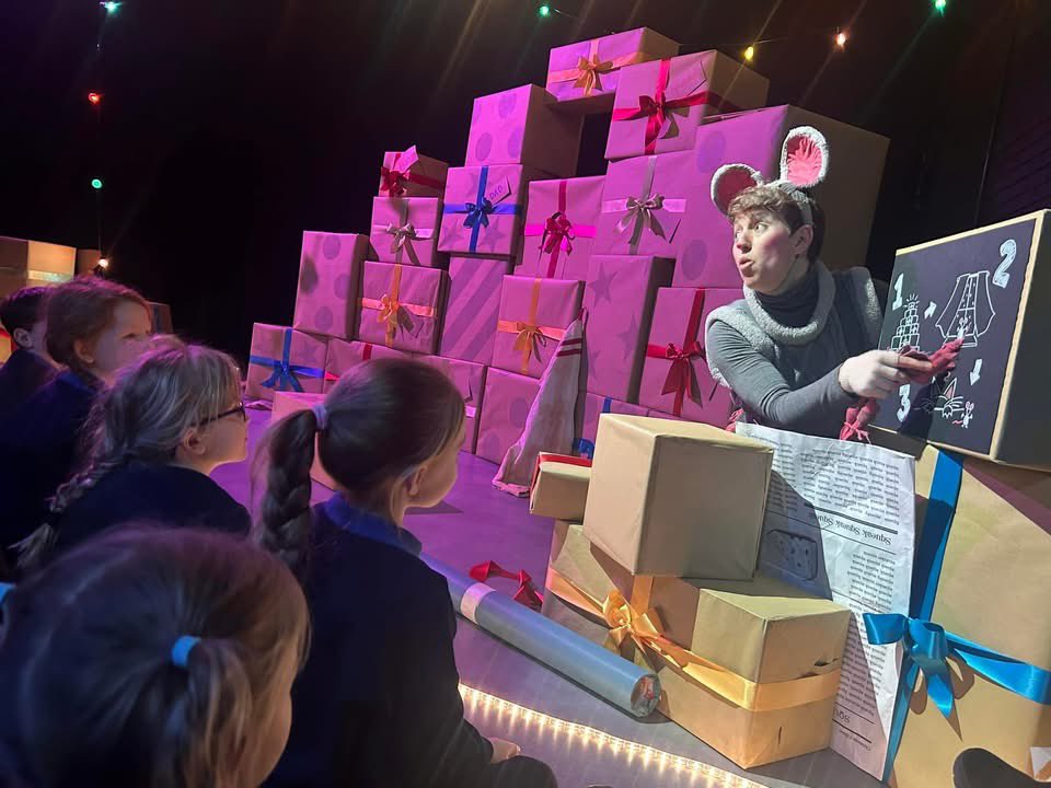Class 1 and 2 had the most magical time watching ‘The Night Before Christmouse’ this afternoon 🐭🎁❤️🎶 #ourlanercostfamily <a href="/QueensHall/">Queen's Hall Arts, Hexham</a>