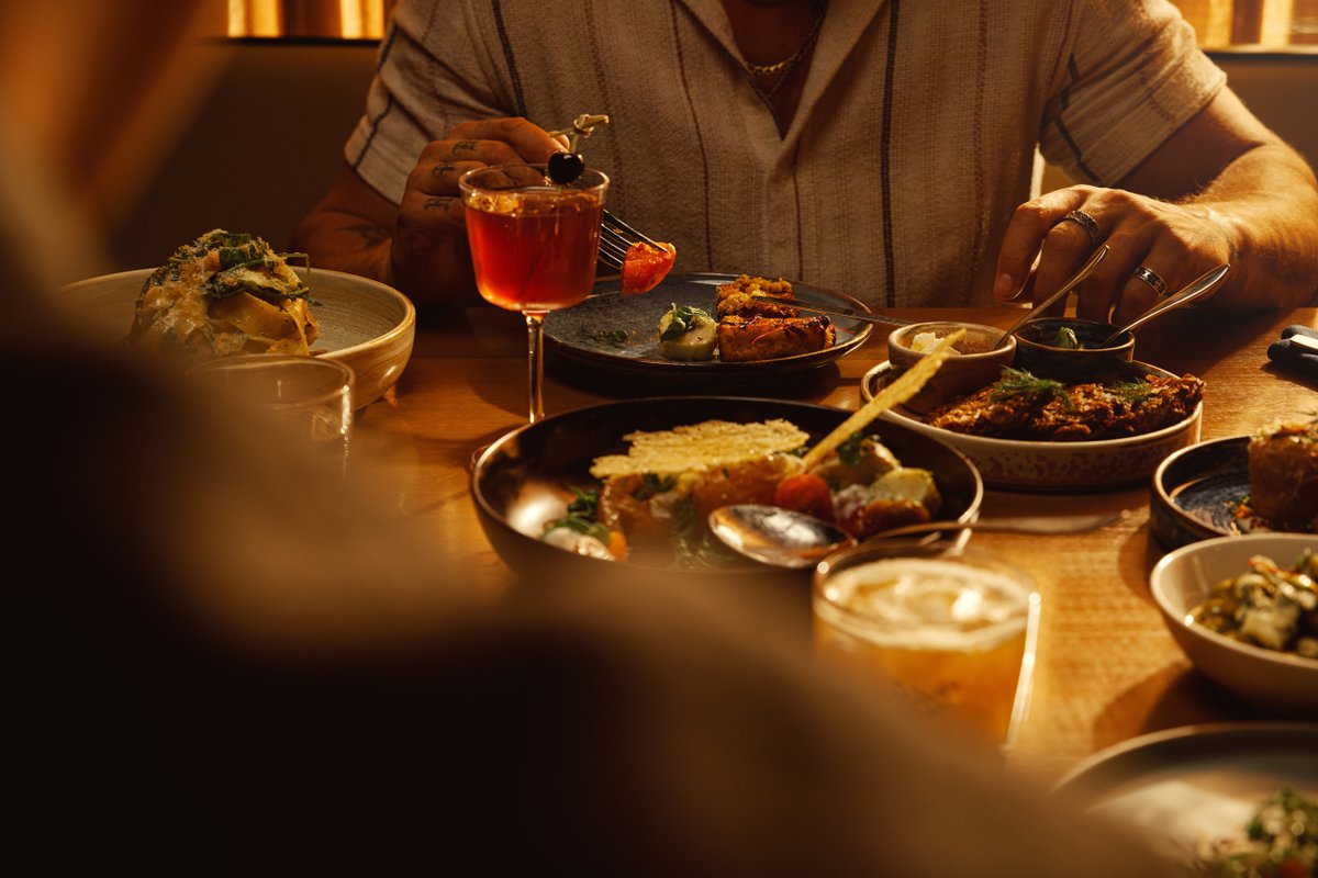 Chris Amat tweet media