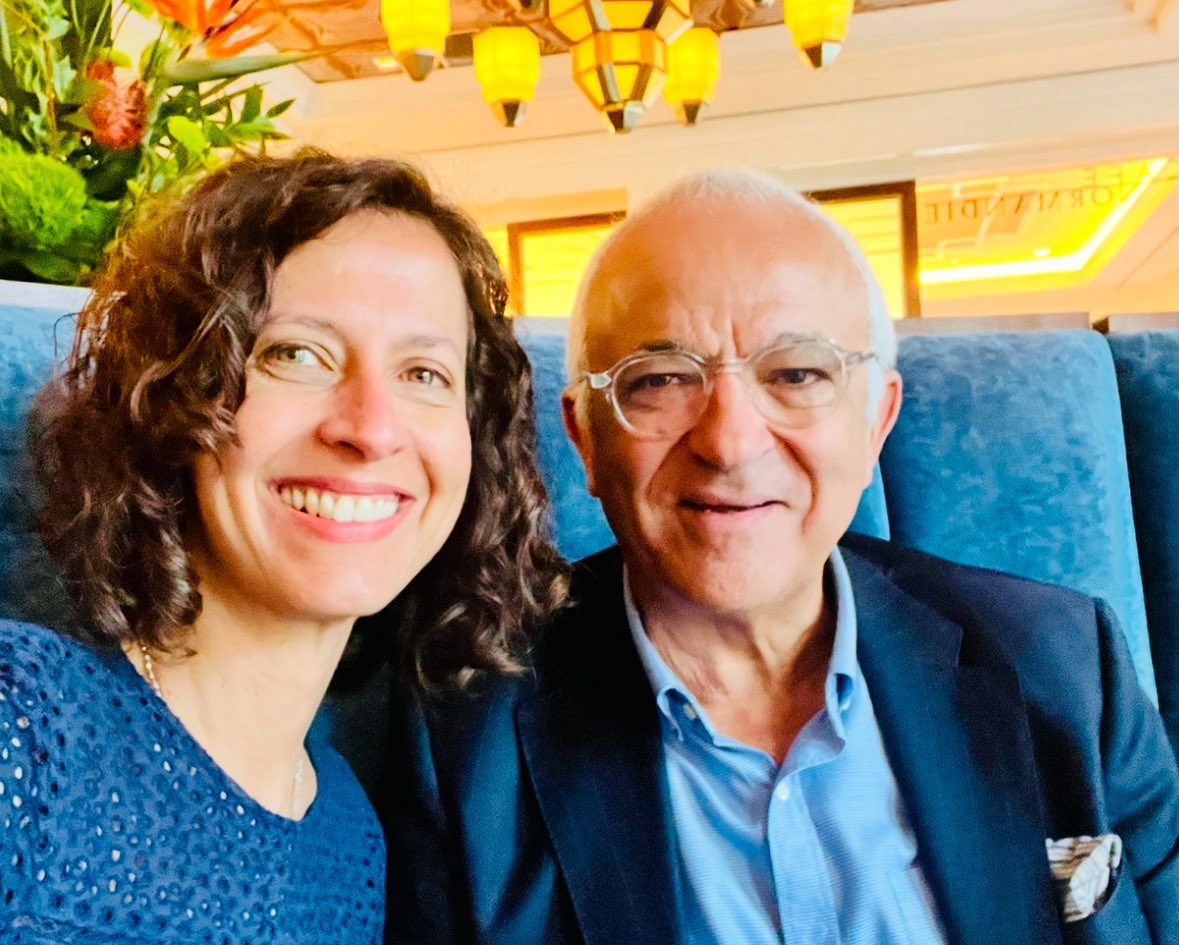 Harriette Van Spall, MD MPH 🇨🇦 (@hvanspall) on Twitter photo 🙏🏽 to a dear friend for his sponsorship & collaboration through the year, & for a most invigorating, aspirational mtg
Our session today cochaired by <a href="/DrCaliff_FDA/">Dr. Robert M. Califf</a> on designing RCTs for accelerated global uptake my fave
Grateful for @faiez_zannad & my @cvct_forum fam
#CVCT2024 🙏🏽 to a dear friend for his sponsorship & collaboration through the year, & for a most invigorating, aspirational mtg
Our session today cochaired by <a href="/DrCaliff_FDA/">Dr. Robert M. Califf</a> on designing RCTs for accelerated global uptake my fave
Grateful for @faiez_zannad & my @cvct_forum fam
#CVCT2024