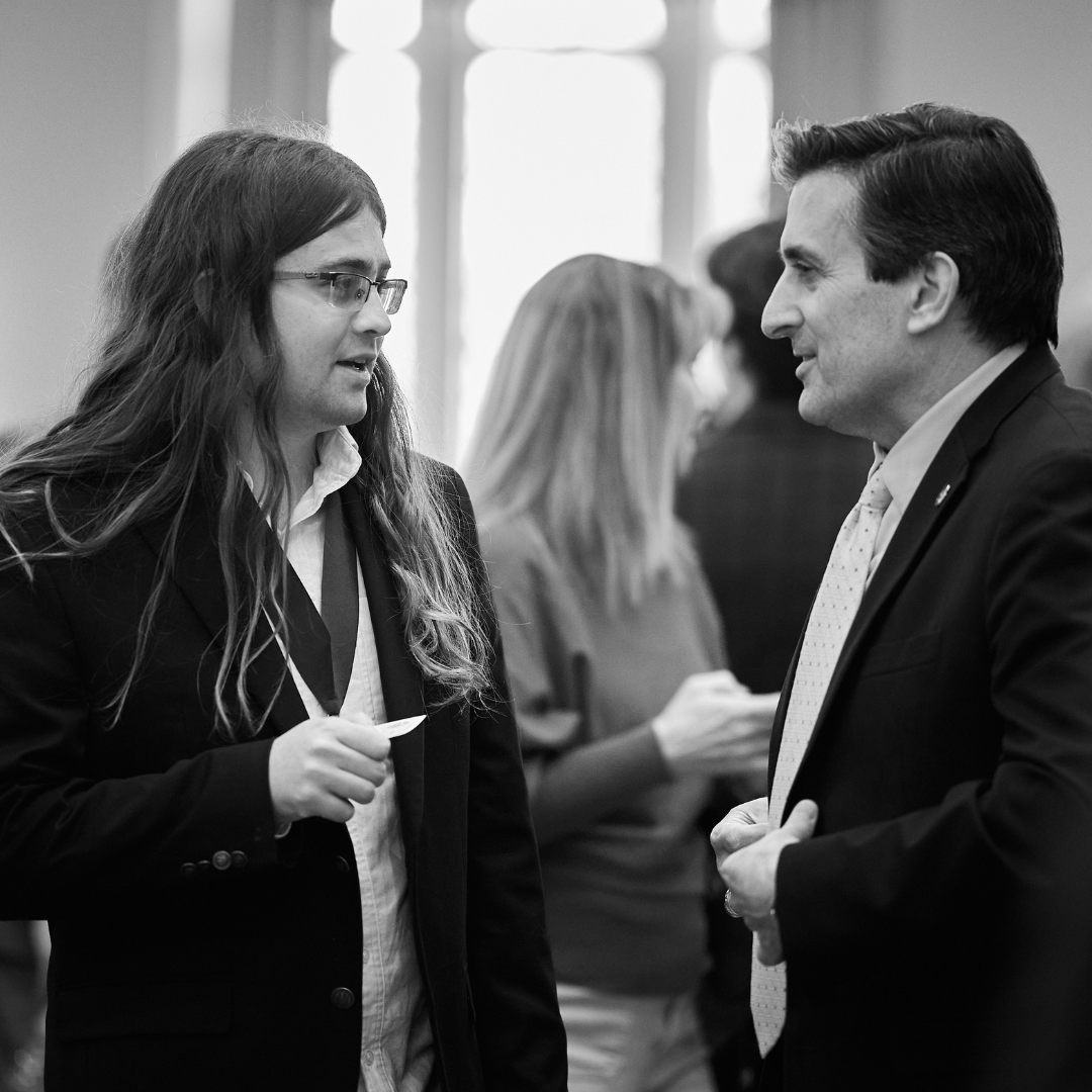 🎉 Huge congratulations to 𝐁𝐫𝐲𝐬𝐨𝐧 𝐅𝐞𝐭𝐭𝐞𝐫𝐬, OU Mewbourne 4.0 Medallion Scholar and Paleontology major! 🦖

👏 Your hard work and dedication inspire us all!

📖 more: link.ou.edu/4fqFUJb