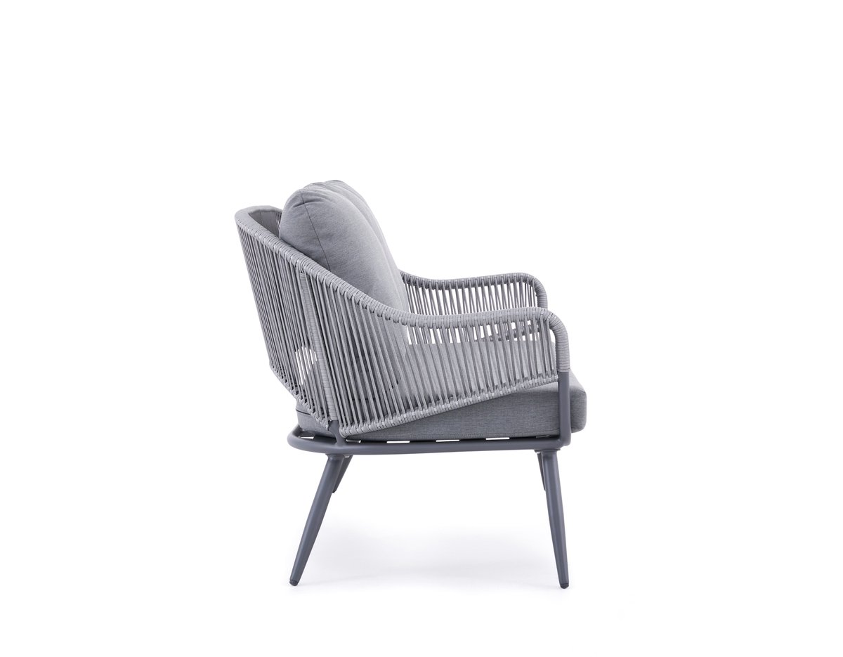 OutdoorKelvin's tweet photo. Crafted with nature's fluidity in mind, the chair's curved armrests welcome you to a tranquil oasis, where the rhythmic ebb and flow rejuvenates the senses~
📱+86 18823066834
📨 kelvin@hscamis.com
#camis #WovenMemories #RattanElegance #camis #outdoor #terrace #penthouse https://t.co/8Qs6EXxmAX