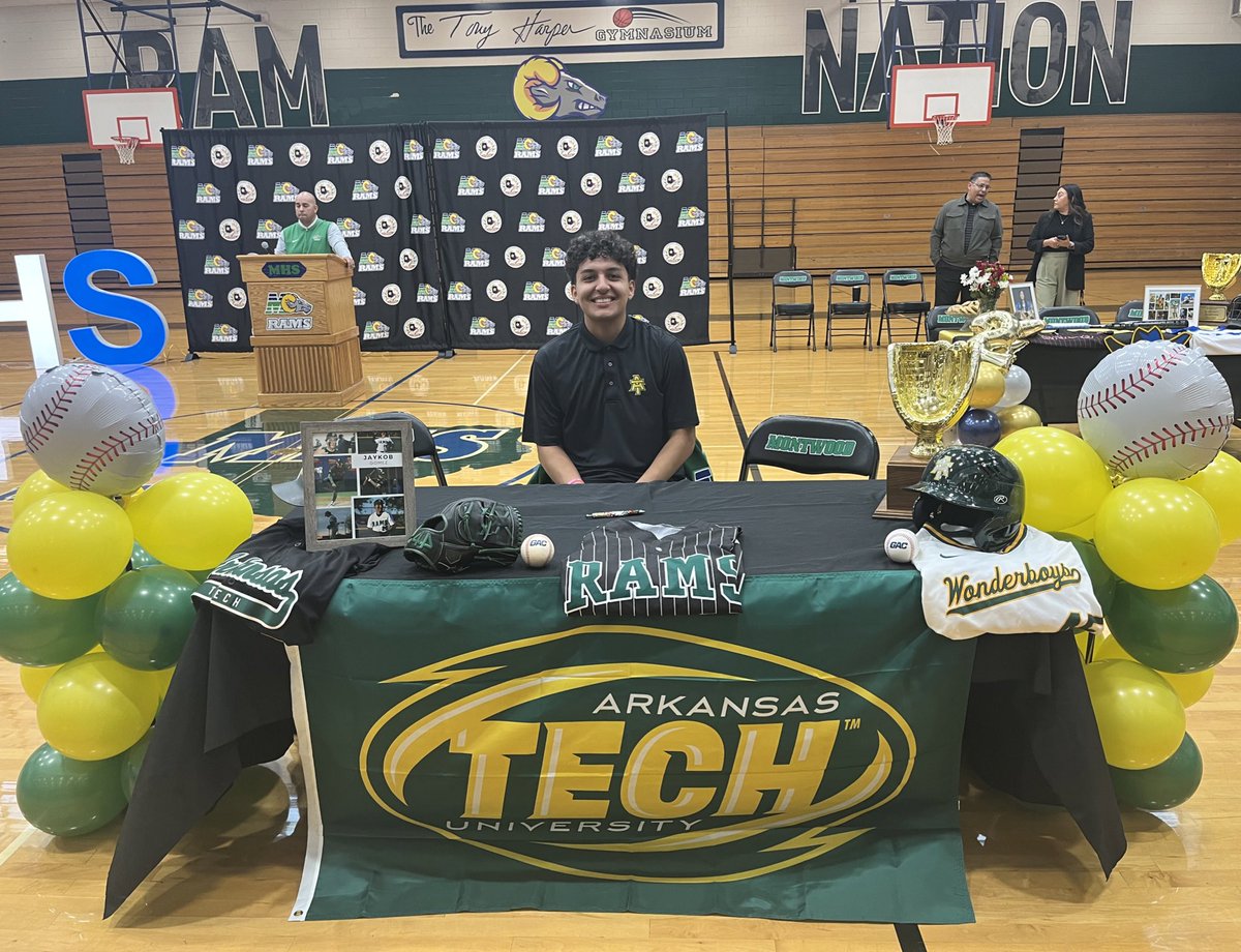 ramsbaseball12's tweet photo. 👏🏼Congratulations all @MontwoodHS Rams signing their LOI to play collegiate sports! Special congrats Jaykob Gomez, who will continue his academic &amp; baseball career @ATUBaseball. In last 13 years, he’ll mark the 56th🐏⚾️ to play college ball! #PROUD. @Fchavezeptimes @SocorroISD https://t.co/9XtW7vBraS