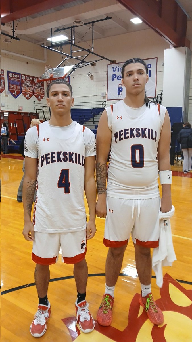 rayteodora1's tweet photo. @JadenChavis0 @NYSPHSAA @PeekskillDevils @Lakeland_Hoops @PeekskillCSD @AD_Goldberg @LakelandPanas @coachsearight Peekskill rolls to a 64-32 home opener victory over the Lakeland Hornets!
📸 Dynamic duo of #0 @JadenChavis0 (20pts) and #4 Isaiah Crawford (25pts) powered the Red Devils!
Luke Lulanej 13 &amp; Anthony Attanasio 8 to lead Lakeland.

@rayteodora1 @NyMetroScout
@MaxPreps @lohudsports https://t.co/5lMebfGh7E