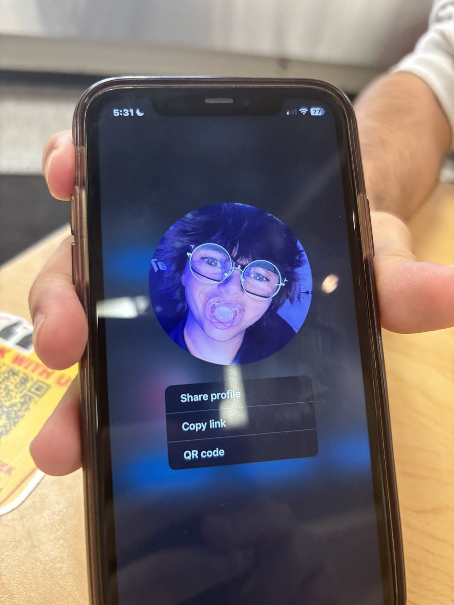 tachophobicat's tweet photo. One of my good friends at college told me at lunch today that he noticed me as someone’s profile picture in a random Instagram comment section. I am speechless. Of all pictures https://t.co/jcrzp3en5K