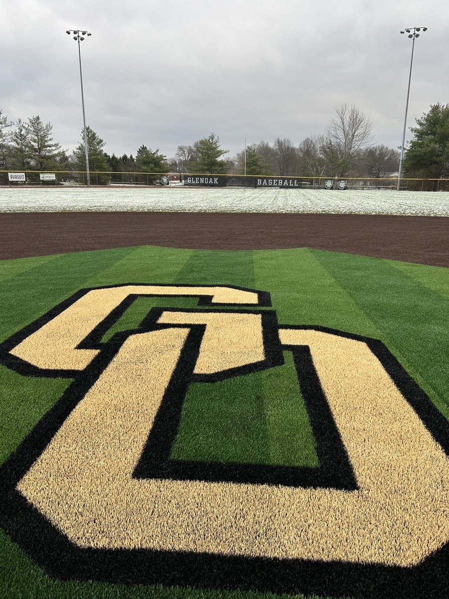 Coach Fris tweet media