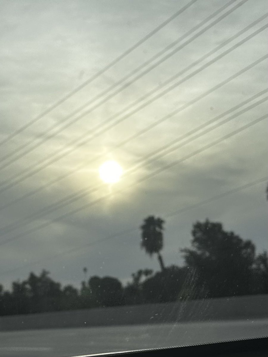 NKaravedas's tweet image. The stages of my #DriveHome are pretty AMAZING!  

#OC #Cali @StormHour