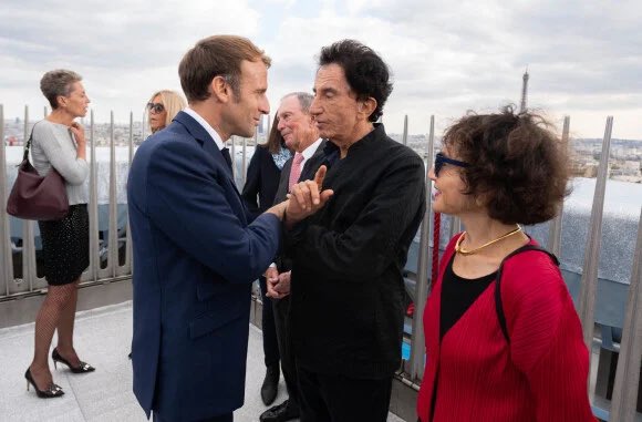 Qui aura les couilles de fermer l’institut du monde arabe qui ne se sert strictement à rien, qui est en déficit d’exploitation chronique depuis 2007 et qui coûte 12 millions d’euros par an au contribuable ? Évidemment personne.