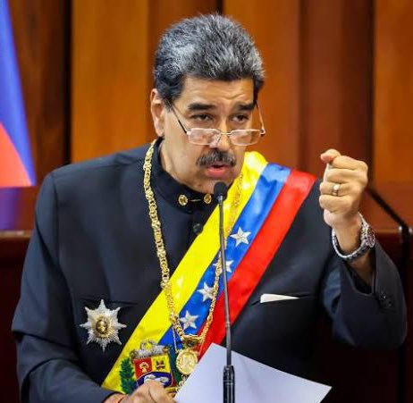 🚨| URGENTE: El gobierno de Estados Unidos advierte al tirano genocida Nicolás Maduro que su "fecha límite" es el 10 de Enero: "Si se queda, solo habrá peores cosas para Venezuela”. 🇻🇪 ¿Apoyas que se le apliquen todas las medidas duras al tirano genocida?