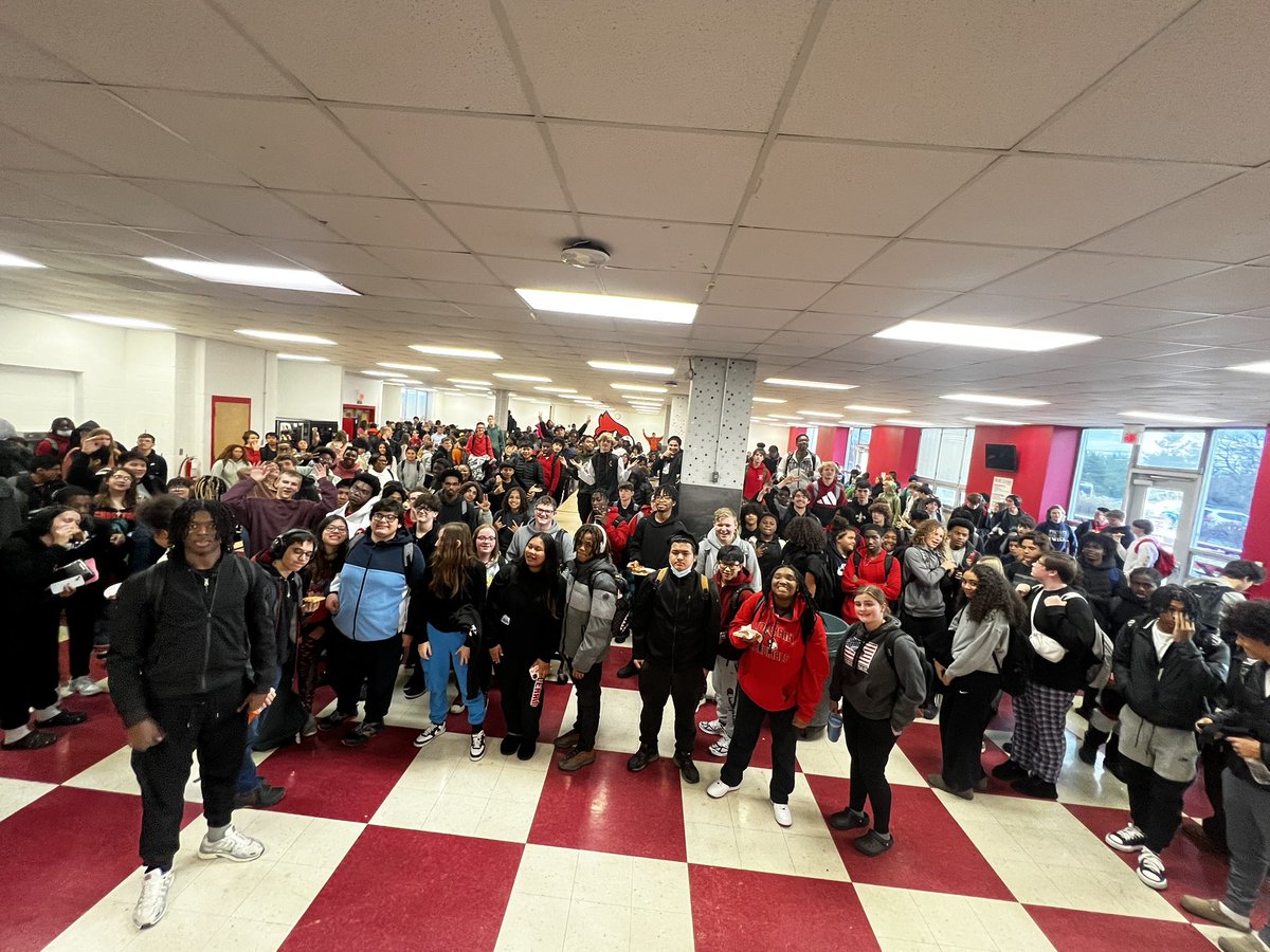 CHS Principals tweet media