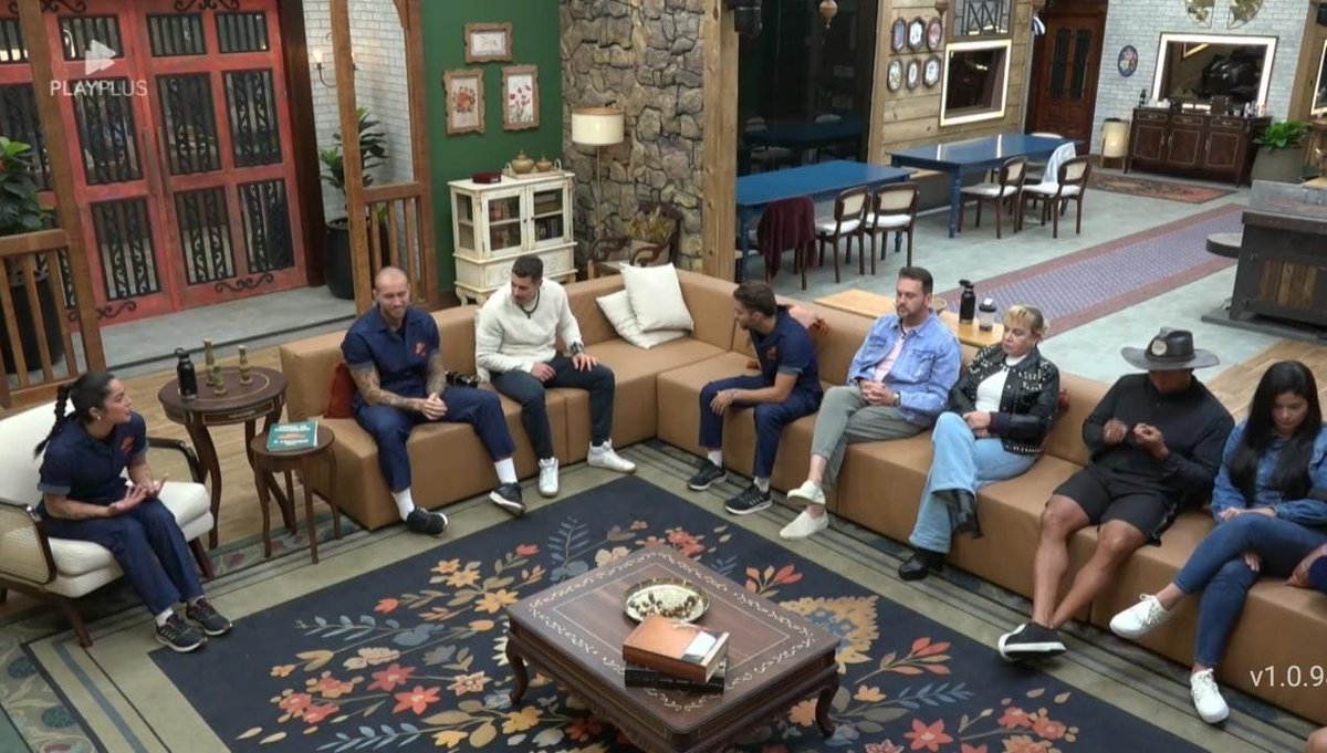 flortvoficial's tweet photo. Flor já está prontissima esperando o ao vivo para iniciar a última prova! ♥️
#AFazenda16 | #TeamFlor https://t.co/mi1o0CvL9c
