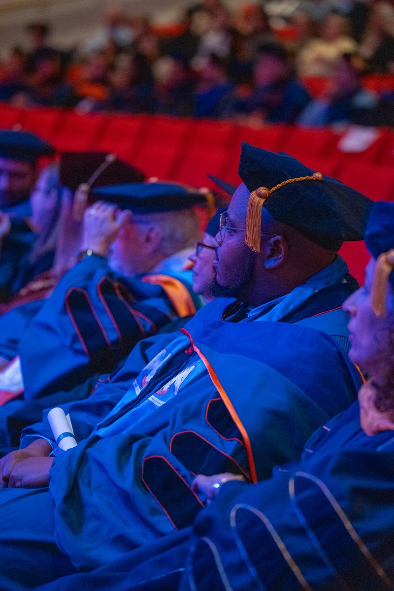 UTSA's tweet photo. Here's to our newest doctoral grads! Tonight your years of hard work was recognized and we couldn't be prouder. Congratulations graduates!
#UTSA #UTSAGrad @UTSAGradSchool https://t.co/cSNHUHYjj2
