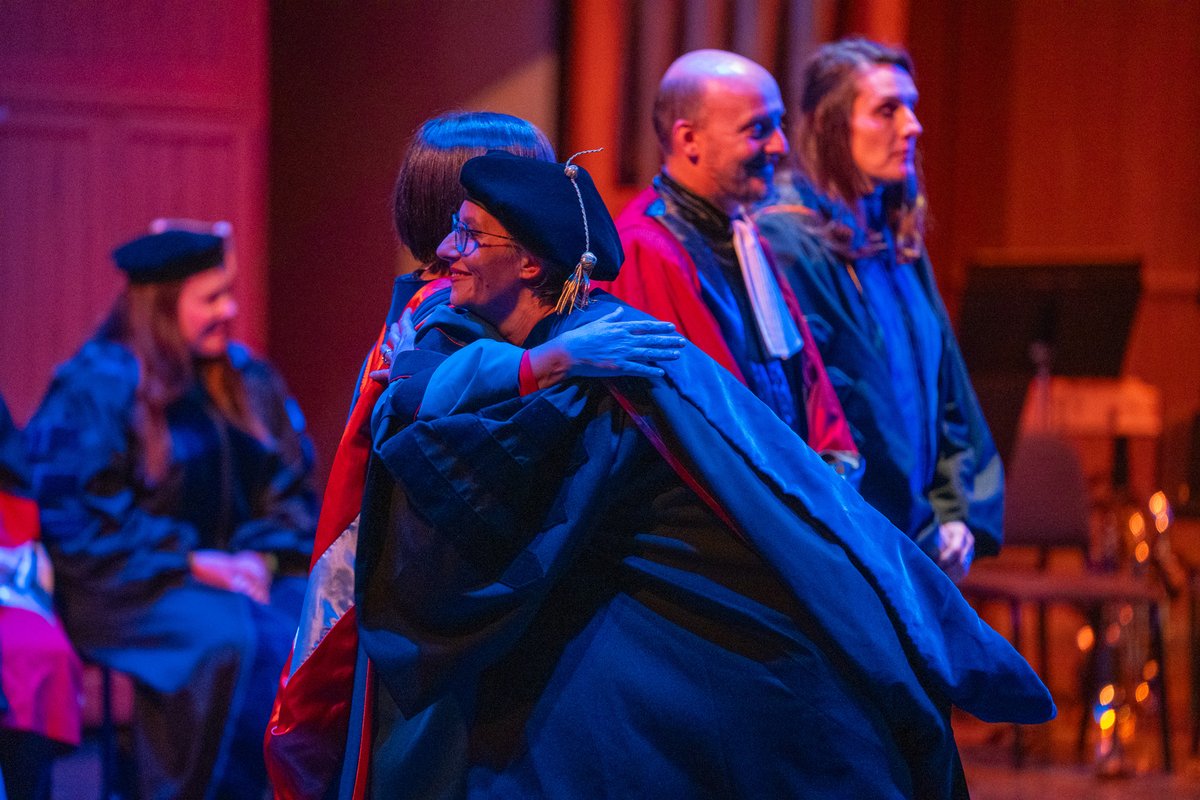 UTSA's tweet photo. Here's to our newest doctoral grads! Tonight your years of hard work was recognized and we couldn't be prouder. Congratulations graduates!
#UTSA #UTSAGrad @UTSAGradSchool https://t.co/cSNHUHYjj2