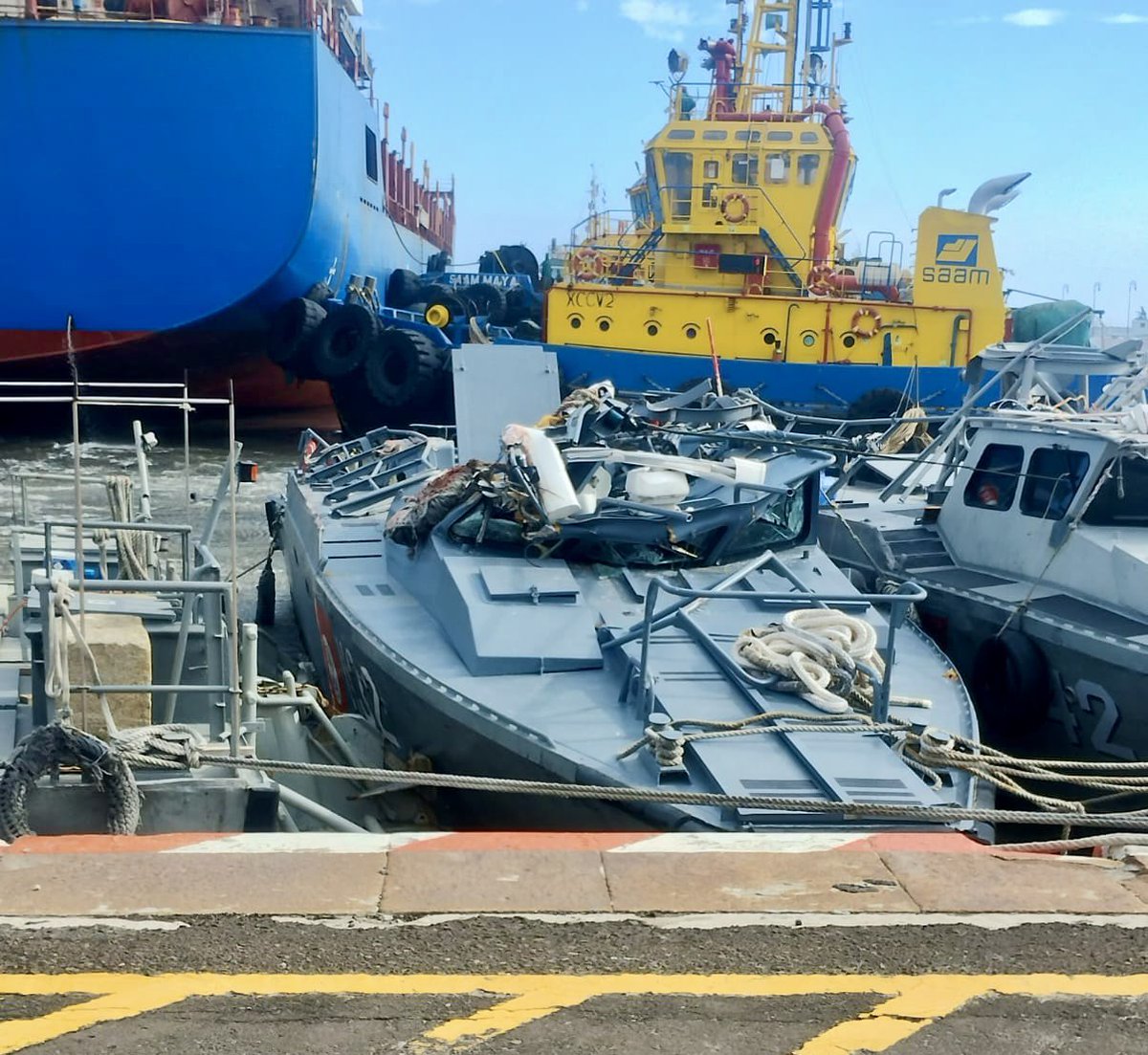 fotogarrido's tweet photo. Y bien apachurradas las patrullas interceptoras de la Marina Nacional. https://t.co/mg3RK7JTMs