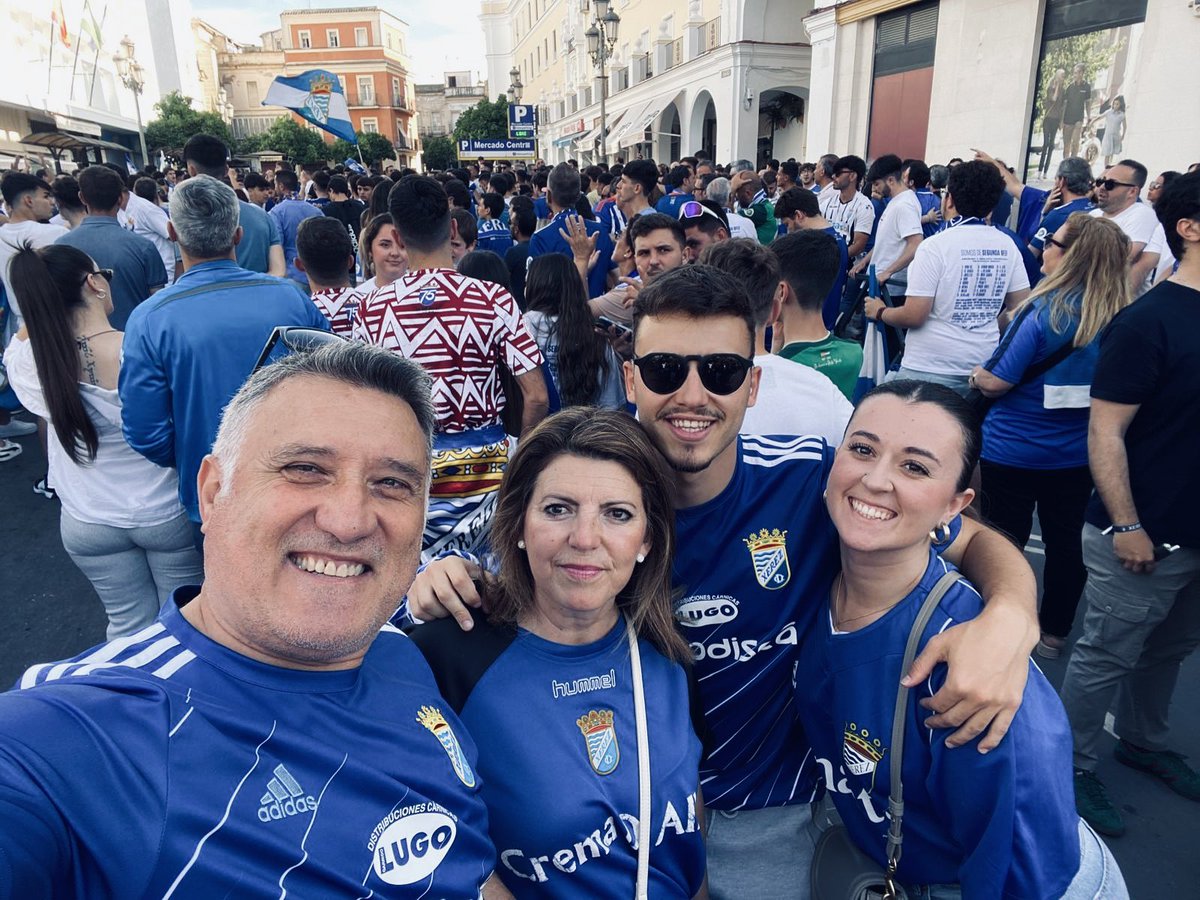 pablogrc19's tweet photo. Xerez 💙  #TodaUnaVida @XerezCD_OFICIAL https://t.co/Nkv7pioGhS