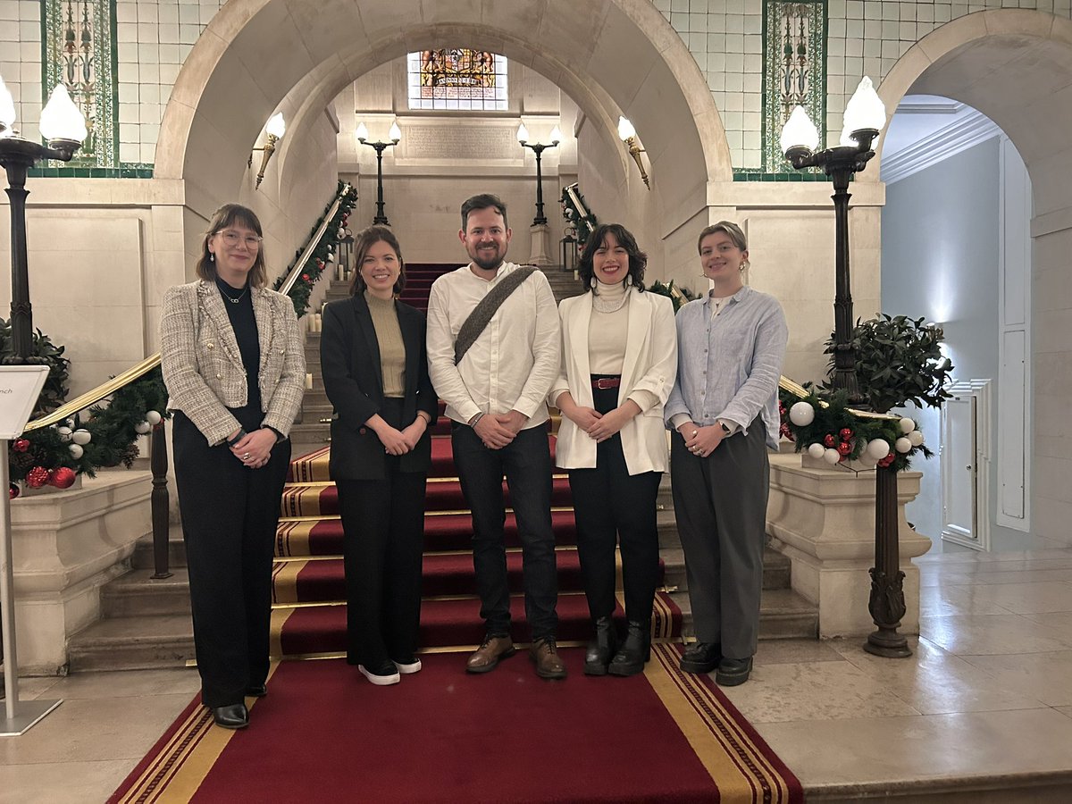 🧵2/4
Sebastián met with the Law Society of England &amp; Wales to discuss the importance of building international solidarity networks with the legal community, particularly given the threats members of CCAJAR have faced for their work defending human rights.