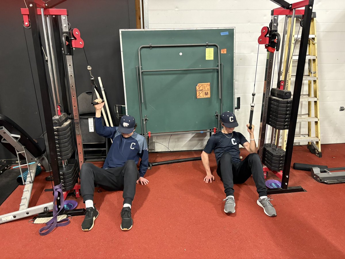 CMBACougars's tweet photo. College Prep has been putting in the work this fall. Looking forward to seeing these guys get after it in the spring! Thank you to @_CoachJep and the Cascades staff for putting the boys through the paces! https://t.co/7hISbeY5Z2