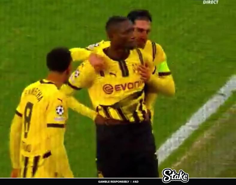 TheMahleek's tweet photo. Guirassy dropping the Chill Guy celebration on Barcelona’s head 😂😂😂 https://t.co/UqWGa0ZgLW