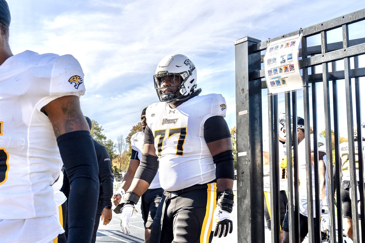 Ohthatsibrahim's tweet photo. 2024 Tape (TowsonU) 
2023 Tape (Marist) Below

6’4.5 310lb Guard AND Tackle https://t.co/igAOi1vzvq