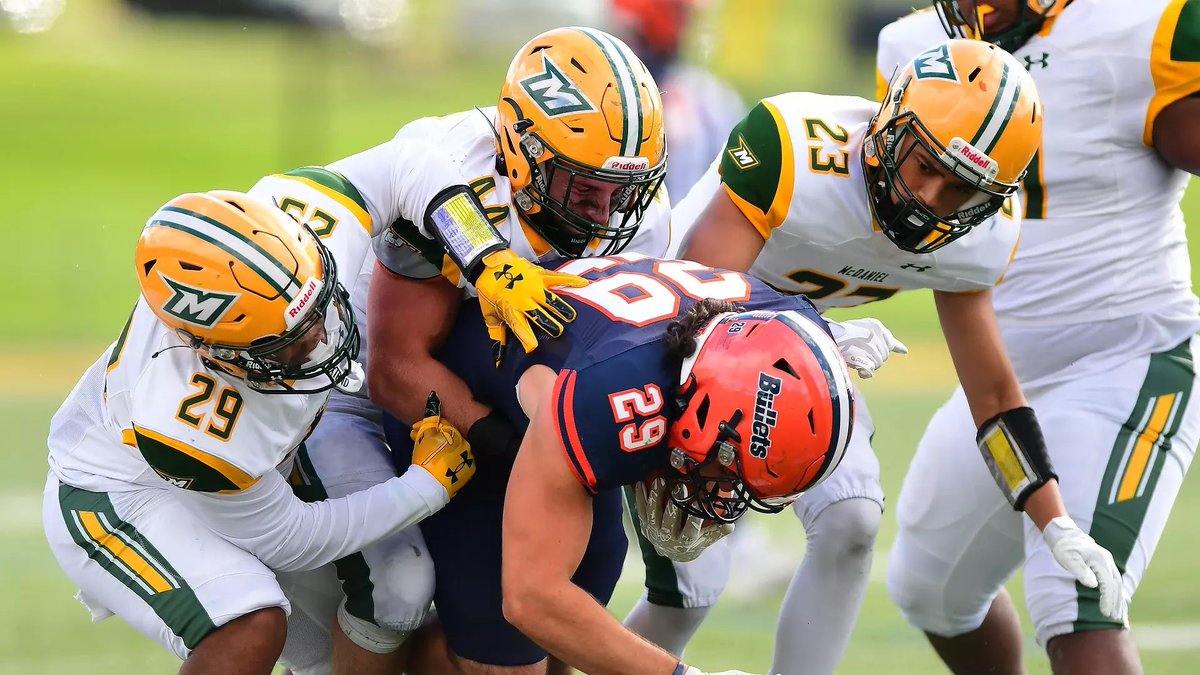 Special thank you to Coach David Sartin <a href="/DavidH51/">David H. Sartin</a> <a href="/McDaniel_FB/">McDaniel College Football</a>  for stopping by today to meet the #Ramfam🐏 #BuildingGreen