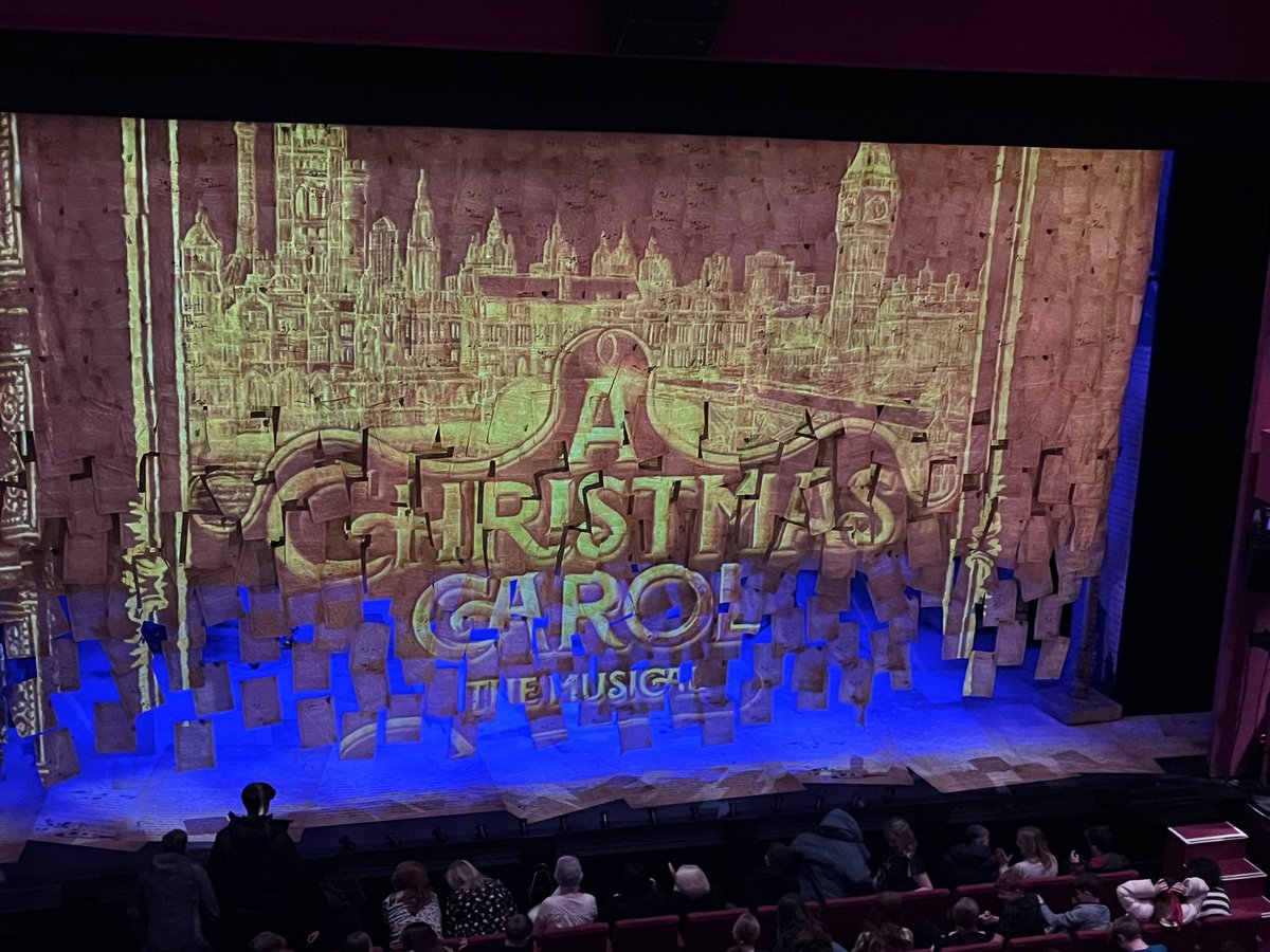 English at GAA 📚📖🎭📝 tweet media