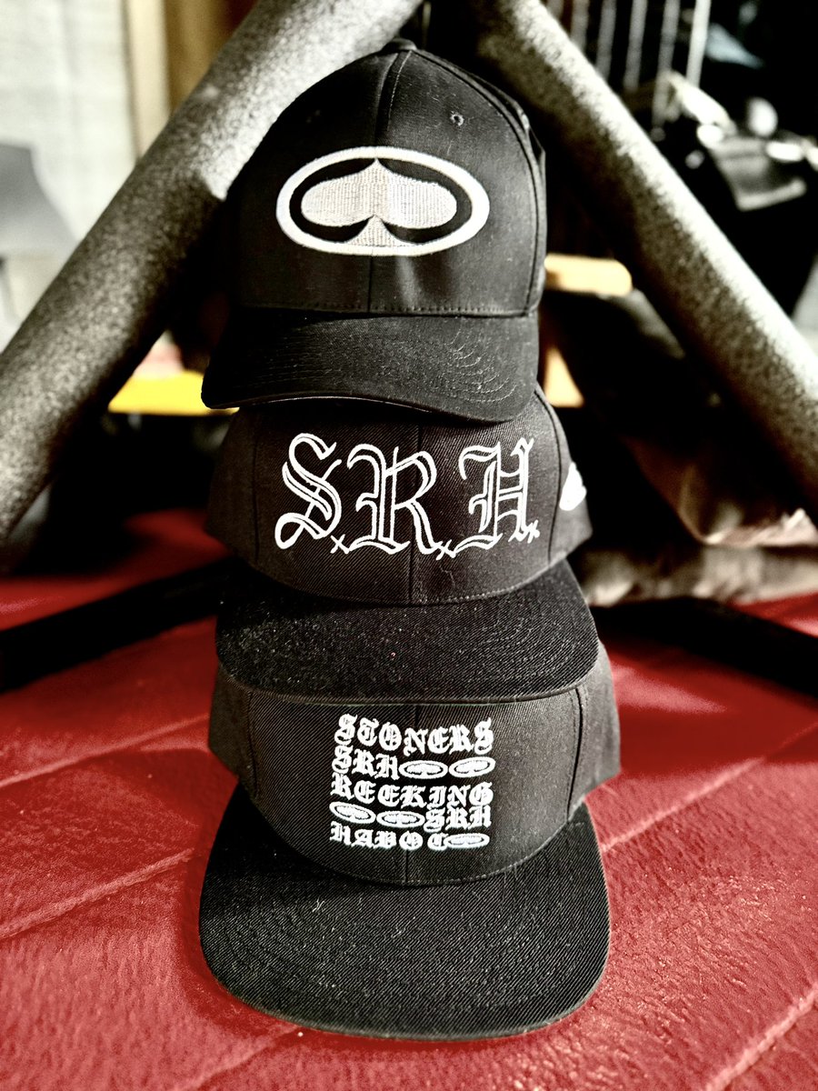 SRHProductions's tweet photo. Hat sale ends tonight!! Last chance to get lids for a low as 20 bucks ♠️🤙🏼⚡️ https://t.co/HN1dE6WLVN https://t.co/MsAZylHnxR