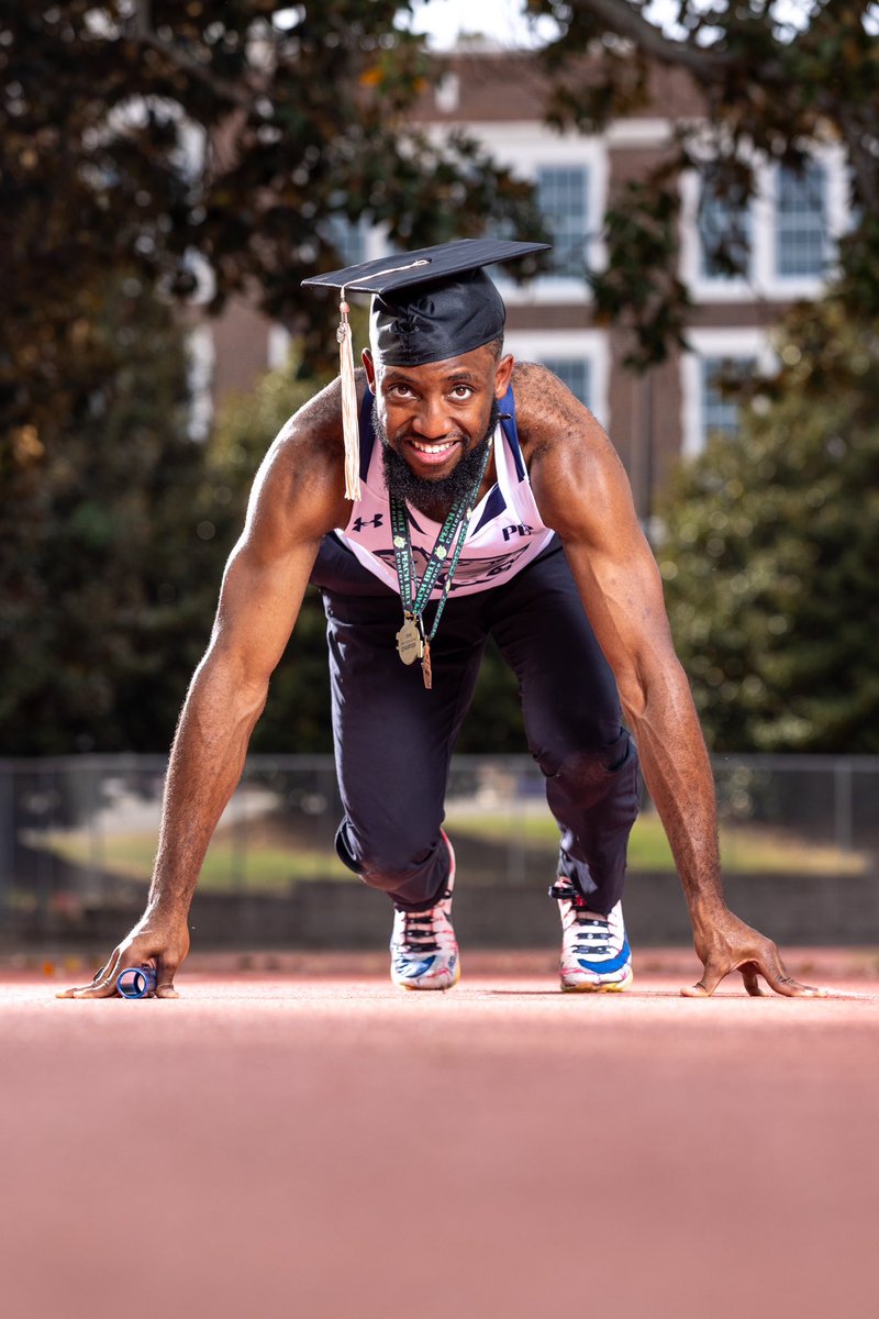 gold_churxh's tweet photo. βAn experience like no otherβ ππ #AUGGRAD https://t.co/JwpYP2D8hP