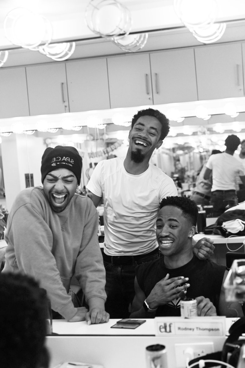 Elf on Broadway tweet media