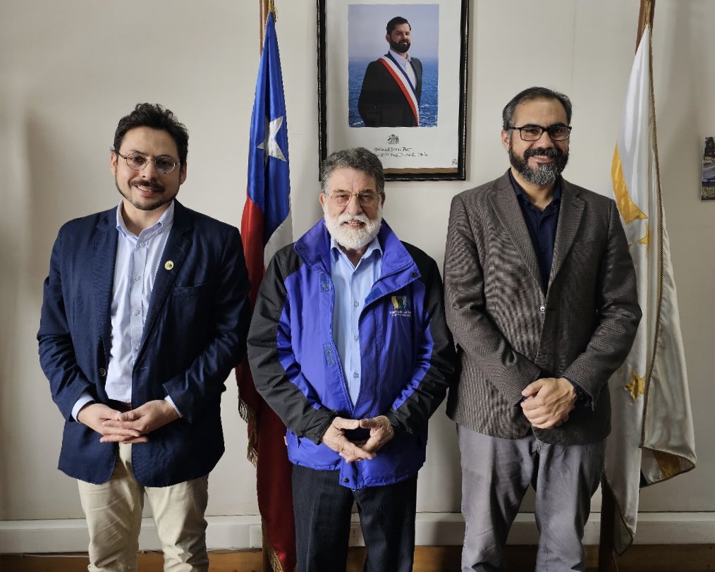 El subsecretario de Educación Superior, Víctor Orellana, estuvo hoy en Valdivia y se reunió con el gobernador regional, Luis Cuvertino, y el delegado presidencial regional, Jorge Alvial, y el seremi de Educación, Juan Pablo Gerter.