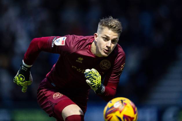 HoopsDreams_QPR's tweet photo. Paul Nardi is the first QPR goalkeeper to keep 4 consecutive clean sheets since Rob Green 11 years ago

QPR last kept 4 clean sheets in a row in the run of 8 shutouts from August to October 2013 https://t.co/UgpzLtoe6x