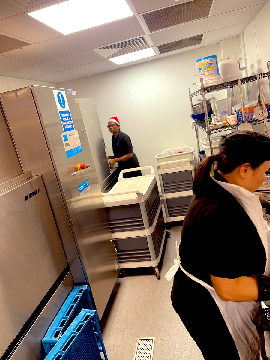 Christmas lunch day not forgetting the staff behind the scenes, who always keep the kitchen going  well done and thank you <a href="/melrahaman/">Melissa Rahaman</a> <a href="/MaryMar89923871/">Mary Martin</a> <a href="/Milen42931651/">Milen</a>