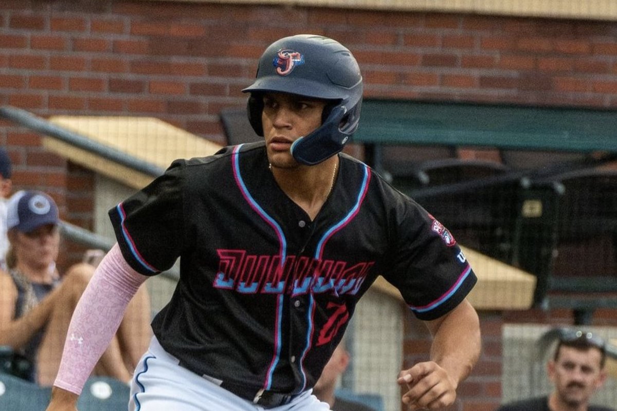 Why the Miami Marlins' teardown (kind of) makes sense: 

A Thread🪡🧵

#HomeOfBeisbol