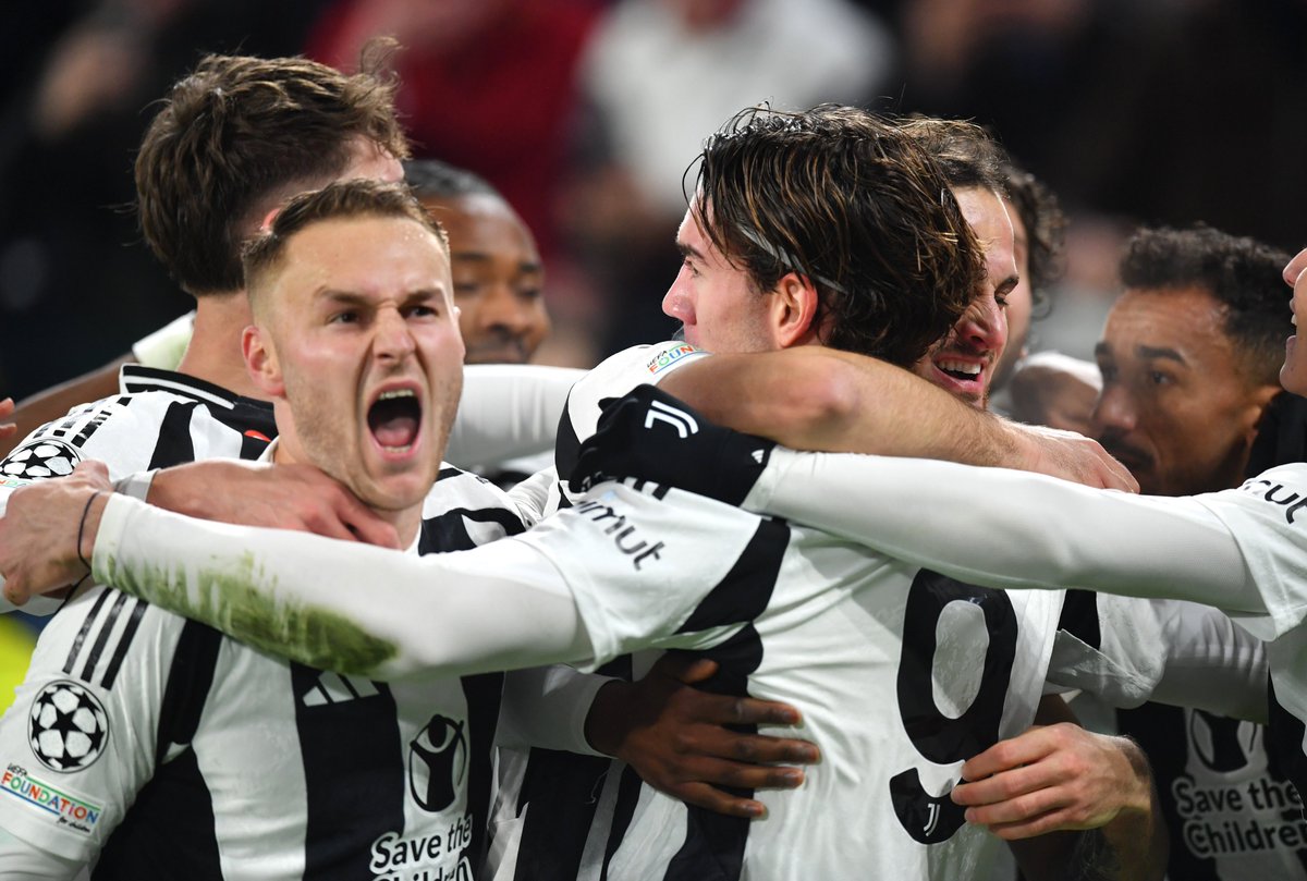 الدوري الايطالي tweet media