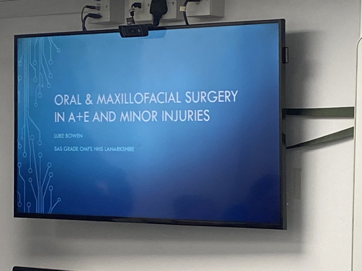 Karen Johnstone 💙 tweet media