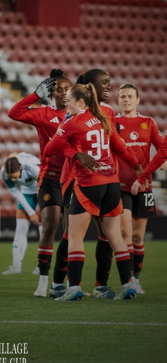 So proud of you Ems. 1st goal for Utd ! ❤️ Christmas has definitely come early for you 🌟 Amazing to see you shine again 🥰