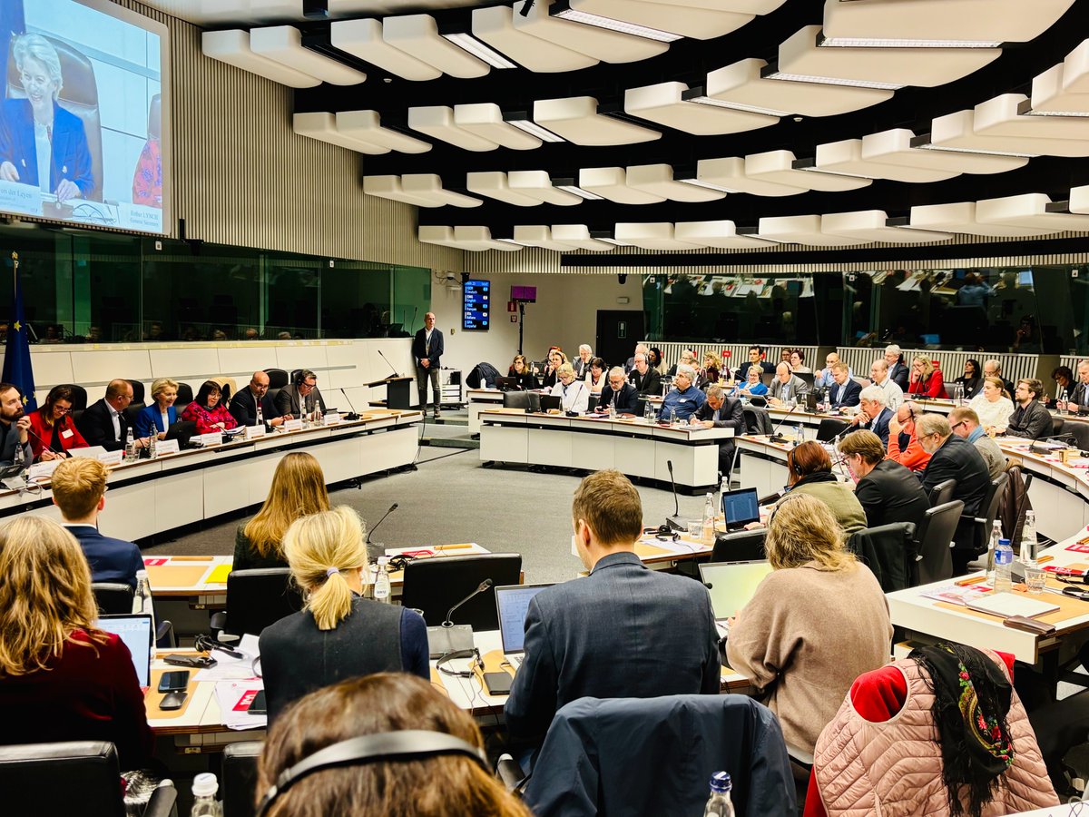 miroslavhajnos's tweet image. 👥It was a privilege to join @MonikaUhlerova, President of @KOZSlovakRep at the final Executive Committee of the European Trade Union Confederation @etuc_ces in #Brussels this year. The #ExCo provided a vital platform for critical discussions and strategic decisions shaping the
