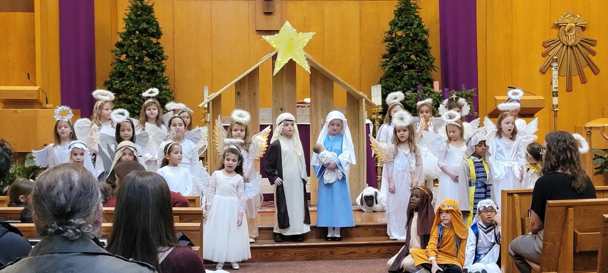StPatsYorktown's tweet photo. This afternoon, our grade 1 class hosted its annual Nativity Play. They did a superb job and made us all proud.  #StPatsPride #JesusIsTheReason #MerryChristmas #SeasonOfAdvent https://t.co/05R3udSvxB