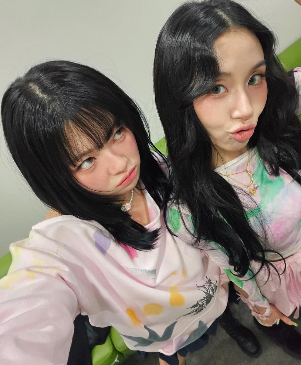 twjeongyeonx's tweet image. #TWICE