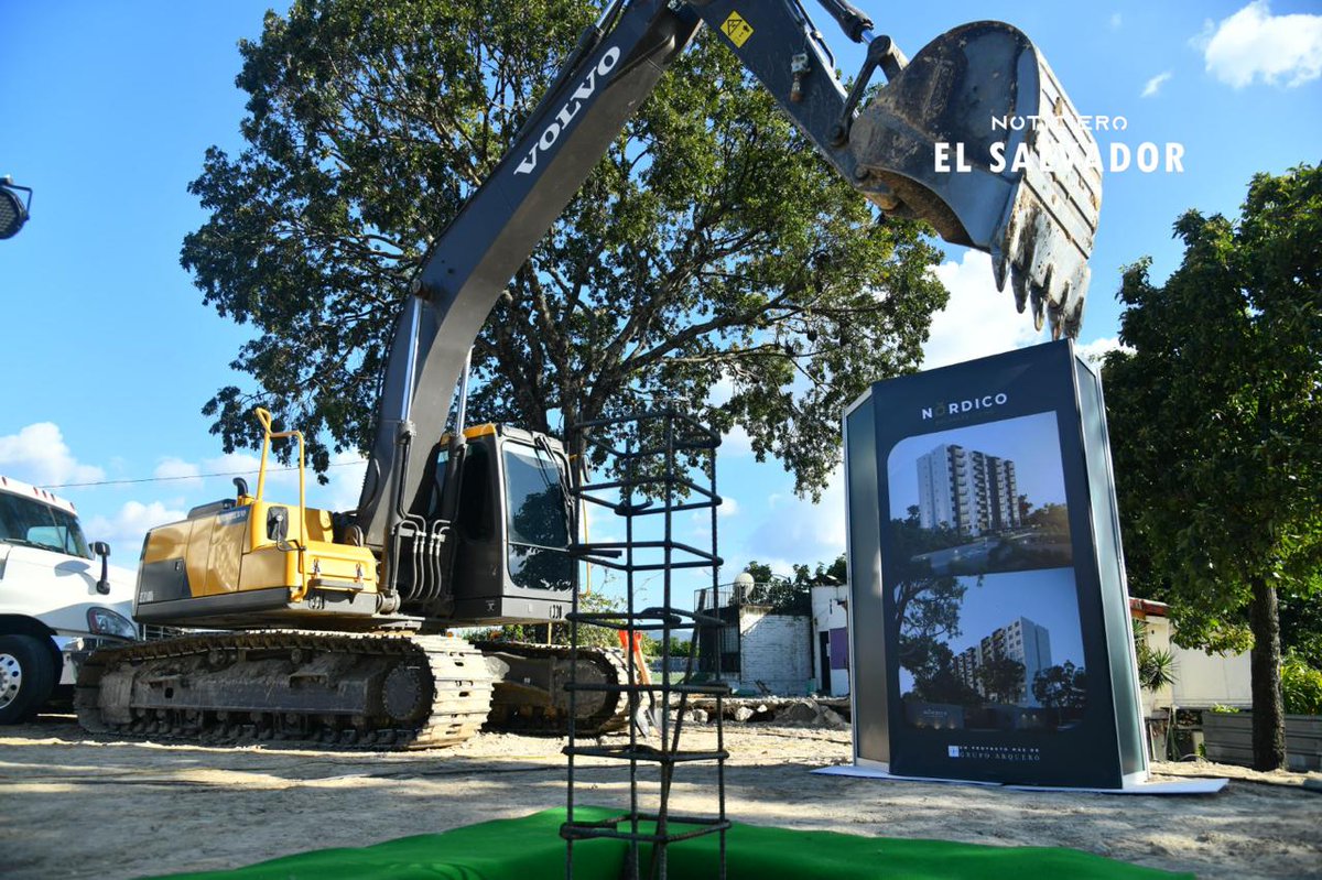 NoticieroSLV's tweet photo. Hoy se colocará la primera piedra del moderno proyecto residencial NÓRDICO, un complejo de 80 apartamentos, ubicado en la colonia Centroamérica, Zona 2, de San Salvador. https://t.co/thhDvJ894h