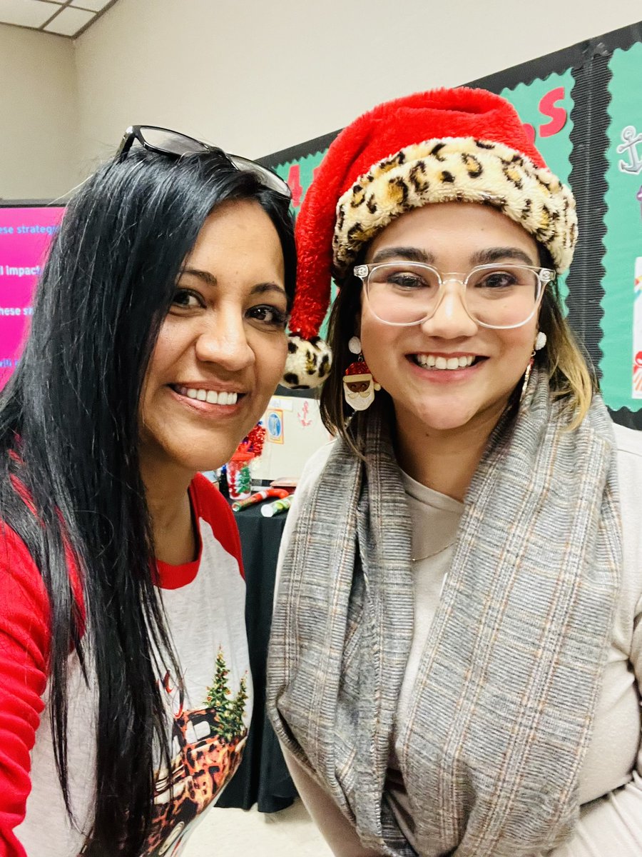 Mrs. Gómez-Templeton tweet media