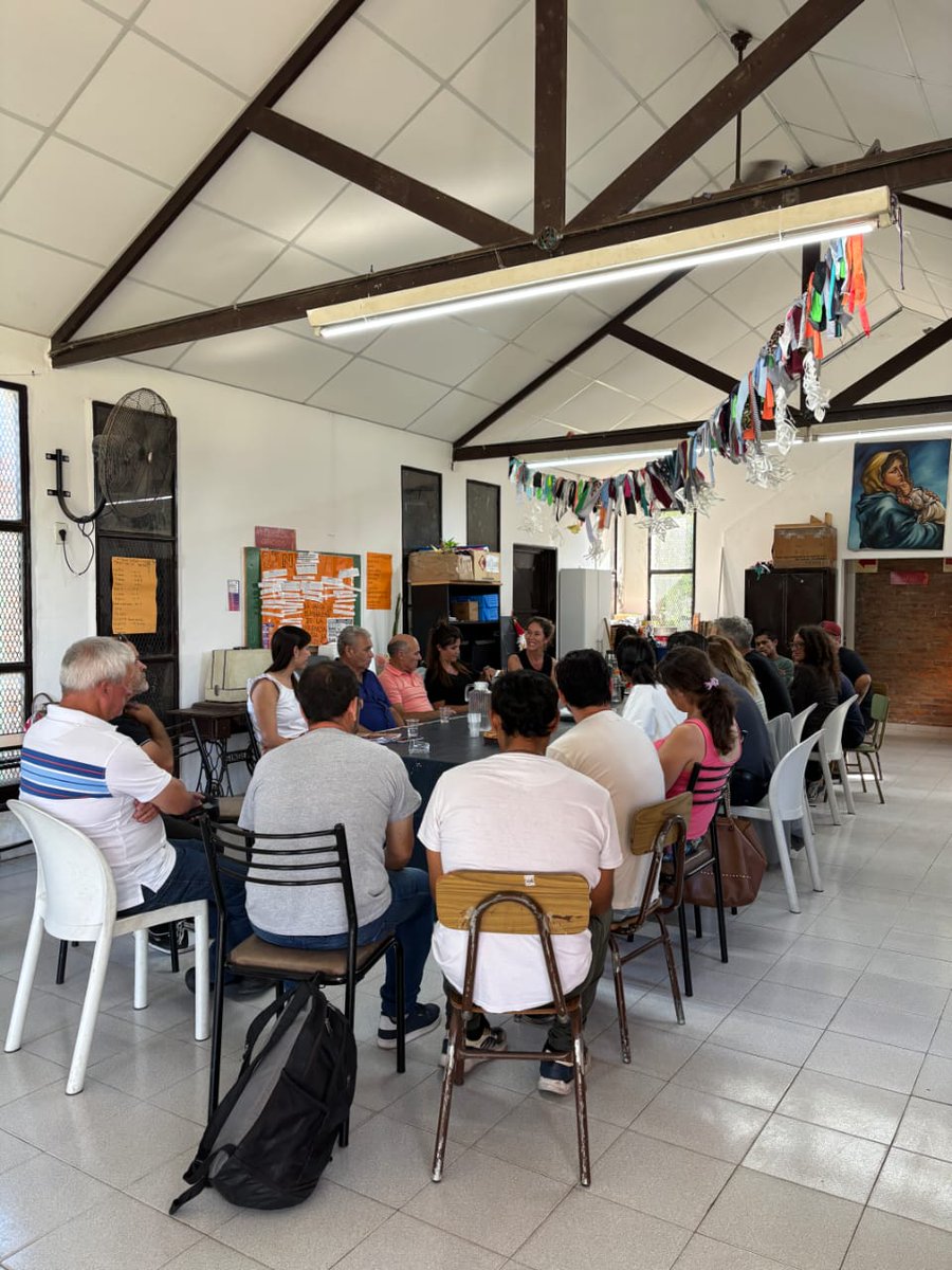 El Director de RRII de la BCR, <a href="/williamsandres/">Andrés Williams</a>, y la gerenta de Comunicación, Fundación y Sostenibilidad, <a href="/Anitaclarita/">Anaclara Dalla Valle</a>, participaron de la primera reunión de trabajo de la mesa del Consorcio de Stella Maris, un espacio clave para construir colectivamente el futuro del barrio (+)