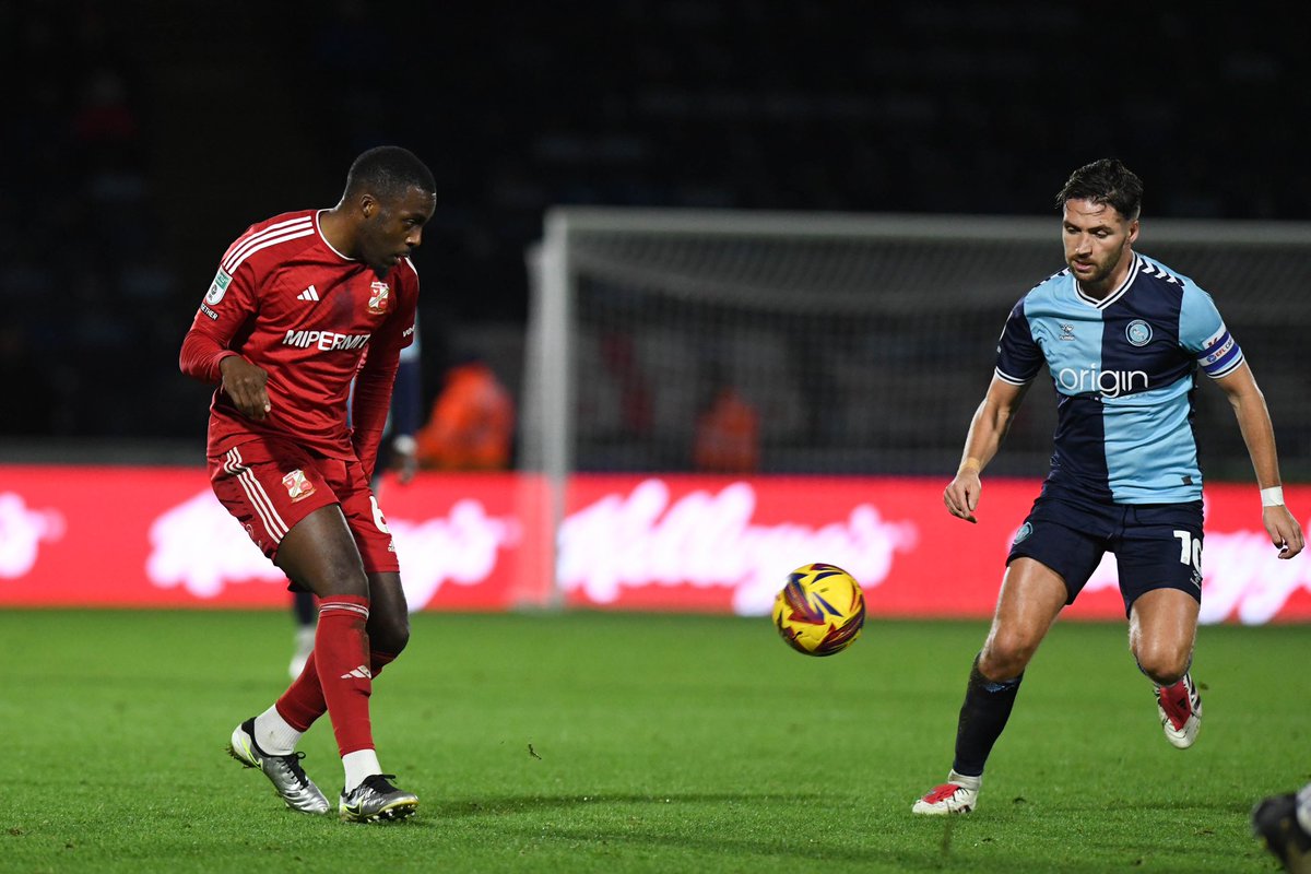 NnamdiOfoborh4's tweet photo. big win last night !
good to see some familiar faces and loved being back at adams park. 
massive thank you to all the fans who travelled ❤️ https://t.co/x114lTuopa