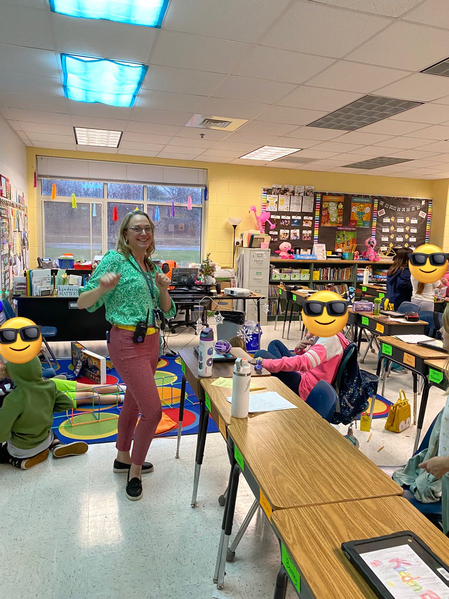Who has Admin that will cover your indoor recess?  🙋‍♀️ Thankful for <a href="/erika_kersey/">Erika Kersey, NBCT</a> <a href="/GreenvilleES/">Greenville ES</a>