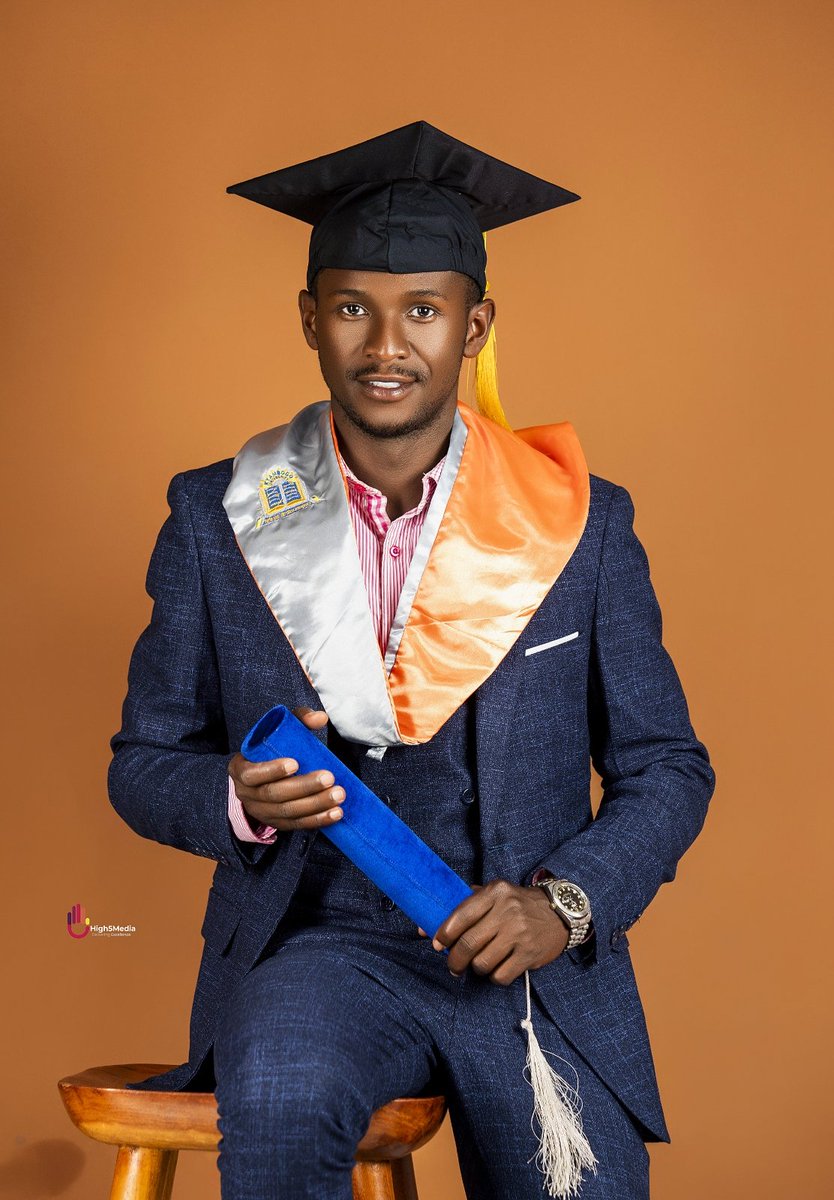 ByronGeof's tweet photo. Congrats to me 
Fr it's been kinda a longer journey to reach its destination but God has made it all https://t.co/6oHCttTioy