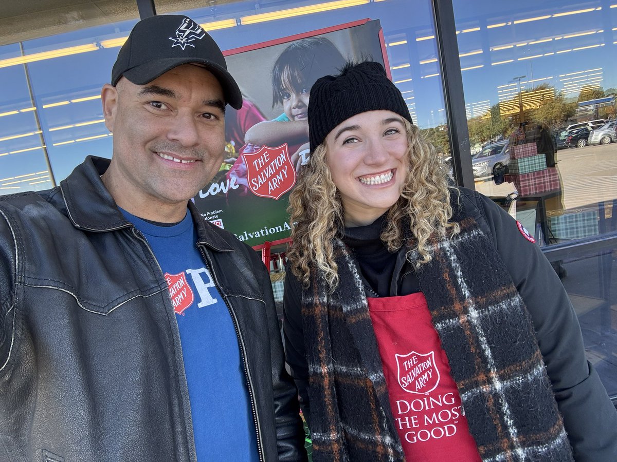 Brad Mayhar (@bradmayhar) on Twitter photo This cold weather was no big deal for <a href="/AveryEverettTV/">Avery Everett</a> <a href="/KSATAvery/">Avery Everett</a>. She’s from Philly. Donate to the <a href="/ksatnews/">KSAT 12</a> kettle at give.salvationarmytexas.org/fundraiser/592…. This cold weather was no big deal for <a href="/AveryEverettTV/">Avery Everett</a> <a href="/KSATAvery/">Avery Everett</a>. She’s from Philly. Donate to the <a href="/ksatnews/">KSAT 12</a> kettle at give.salvationarmytexas.org/fundraiser/592….
